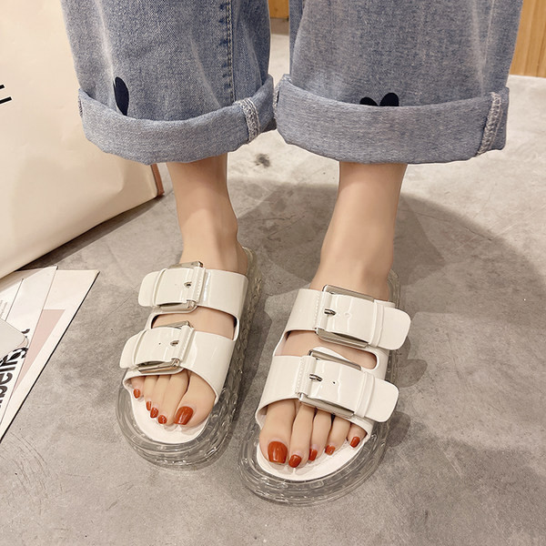 Papuci de damă cu talpă din silicon alb-negru