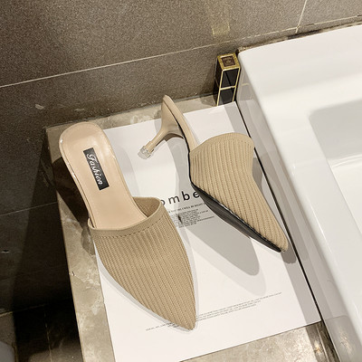 Papuci de dama eleganti cu toc model ascutit