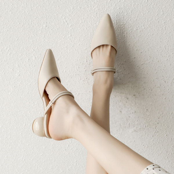 Papuci de dama inchisi din piele ecologica cu toc de 5,5 cm