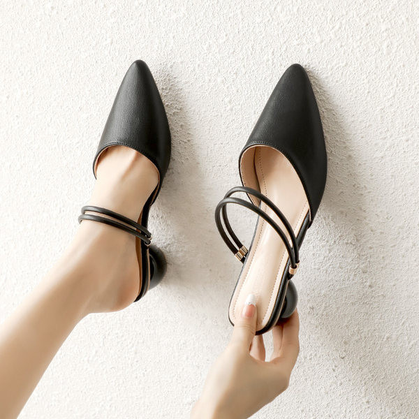 Papuci de dama inchisi din piele ecologica cu toc de 5,5 cm