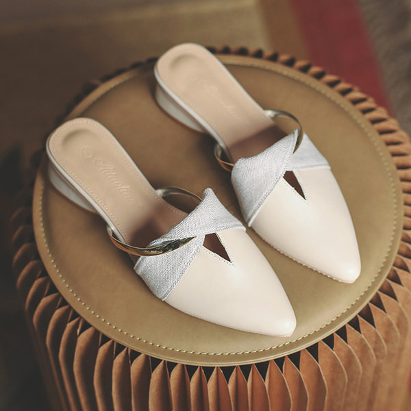 Νέο μοντέλο γυναικείες μυτερές παντόφλες με τακούνι 3,5 εκ