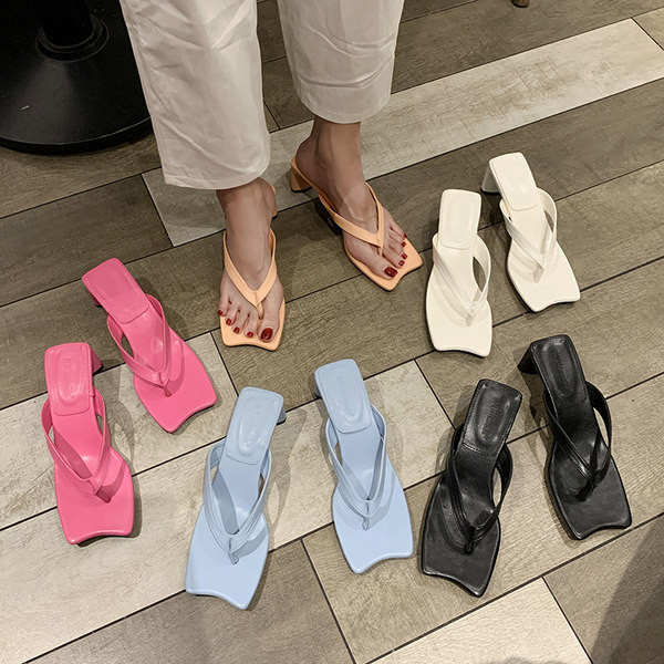 Γυναικείες παντόφλες από έκο δέρμα με τακούνι