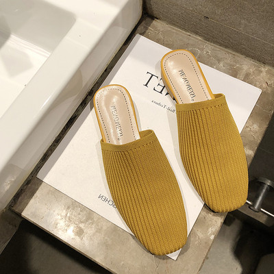 Γυναικείες παντόφλες απλό μοντέλο με τακούνι