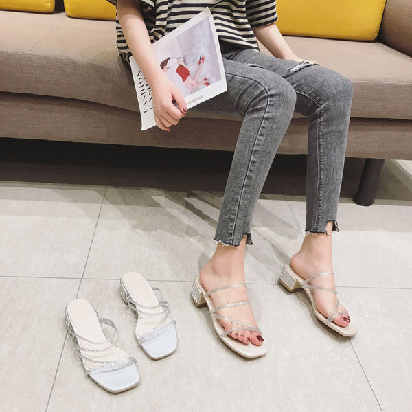 Papuci de dama moderni cu pietre - stil roman