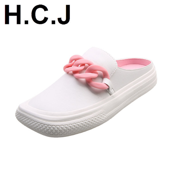 Papuci moderni de dama alb cu talpa plata