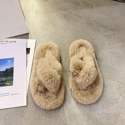 Papuci moderni de dama cu talpa plate