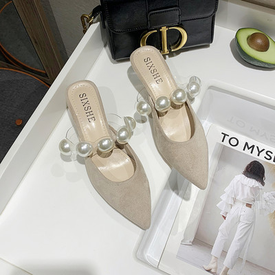 Papuci de dama moderni model ascutit cu perle decorative