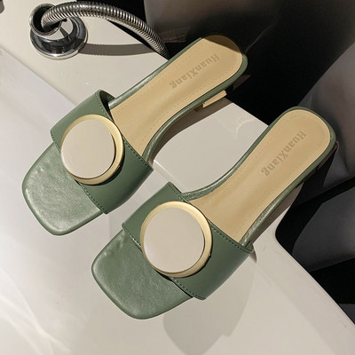 Papuci eleganti de dama cu catarama si toc