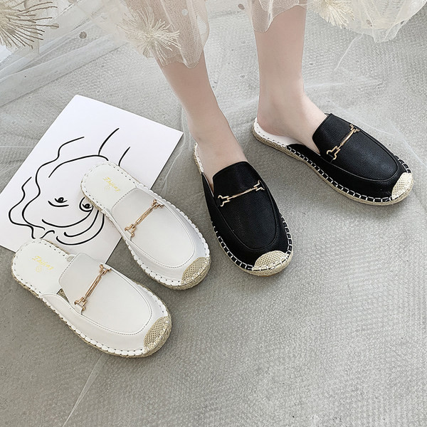 Papuci de dama moderni model oval cu talpa plata