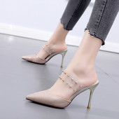 Novi model ženskih sandala na špic sa kockicama i visokom petom 9 cm