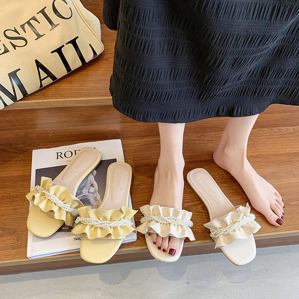 Model nou de papuci de dama din piele cu perle in doua culori