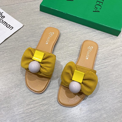 Γυναικείες παντόφλες casual με επίπεδη σόλα και κορδέλα