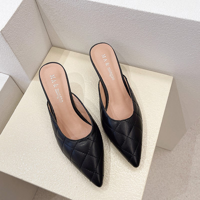 Papuci eleganti cu toc model ascutit pentru femei