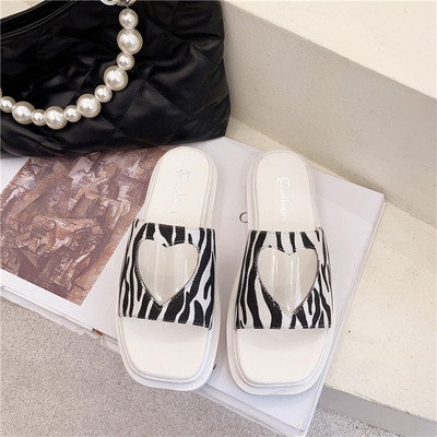 Papuci de plaja dama cu talpa plate in alb-negru