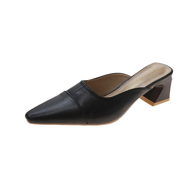 Γυναικείες παντόφλες  σε ψηλό χοντρό τακούνι απλό μοντέλο