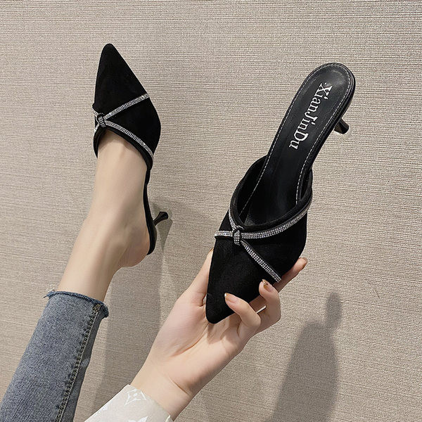 Papuci de dama eleganti in doua modele cu toc inalt