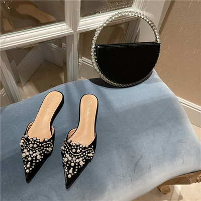 Jauns sieviešu smailo čību modelis ar akmentiņiem - balts un melns