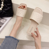 Γυναικείες παντόφλες casual μοντέλο με επίπεδη σόλα