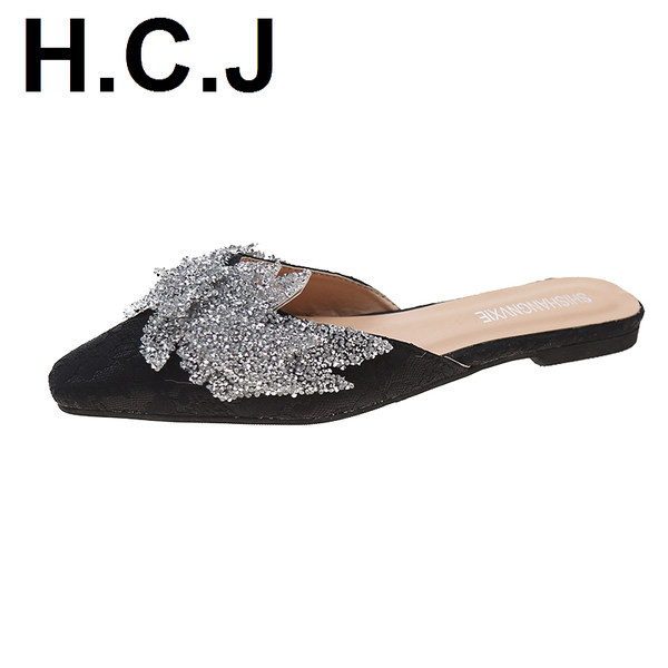 Papuci de damă cu efect strălucitor - model ascuțit