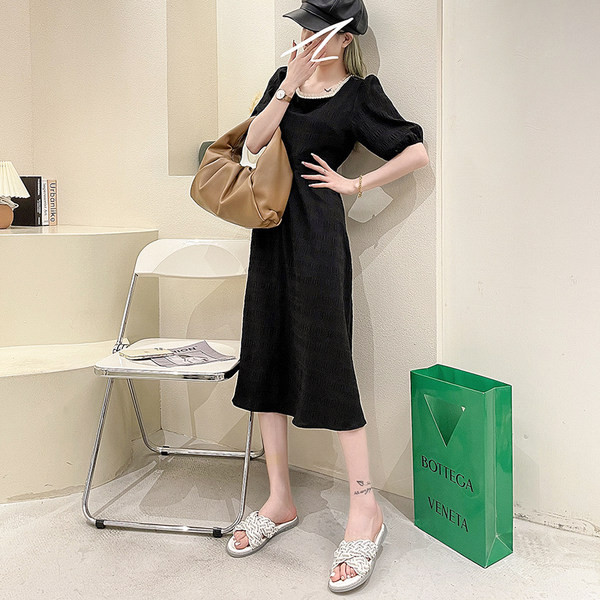 Γυναικείες παντόφλες από faux δέρμα με διακοσμητικές πέτρες σε τρία χρώματα