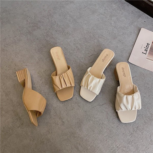 Papuci casual model uni cu toc pentru femei