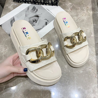 Κομψές παντόφλες με πόρπη και επίπεδη σόλα για γυναίκες