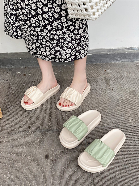 Papuci de dama cu talpa plata, model uni