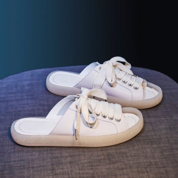 Casual γυναικείες παντόφλες με ίσια σόλα και κορδόνια σε δύο χρώματα