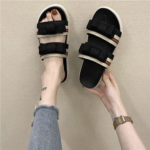 Γυναικείες παντόφλες με επίπεδη σόλα και κορδέλες σε διάφορα χρώματα