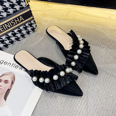 Papuci de damă eleganti cu model ascuțit cu perle decorative