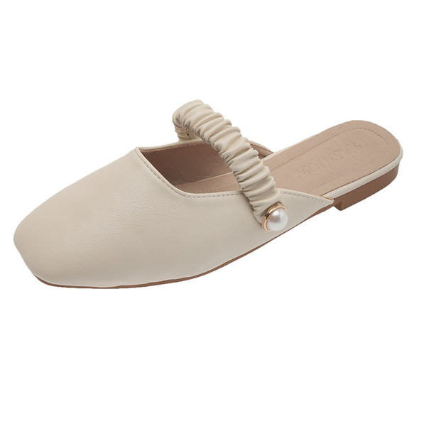 Γυναικείες παντόφλες απλό μοντέλο με διακοσμητικά μαργαριτάρια