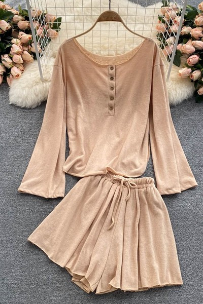 Set dama cu talie elastica si nasturi