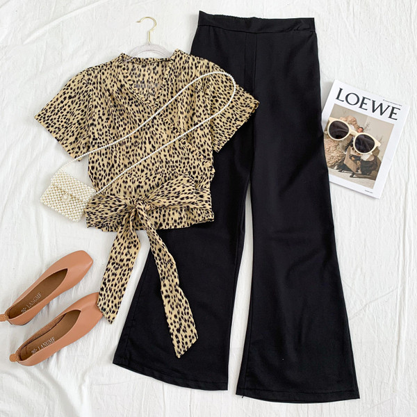 Set bluză de damă modernă cu model floral și pantaloni largi