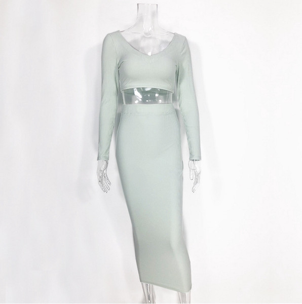 Set de dama modern de fusta lunga si bluza scurta