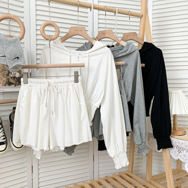 Ikdienas sieviešu komplekts no divām daļām vairākās krāsās