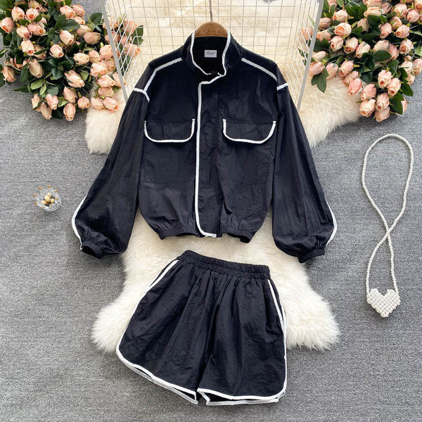 Ženski sportski set iz dva dijela u četiri boje