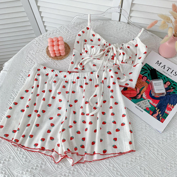 Jauna modeļa sieviešu topu un šortu komplekts