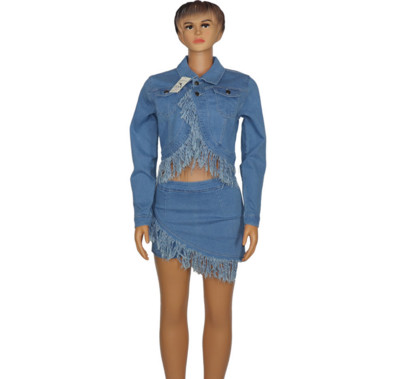 Stilīgs sieviešu džinsa svārku un īsās jakas komplekts