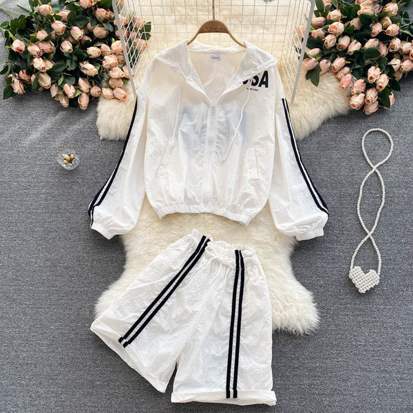 Set pentru femei din două părți cu glugă