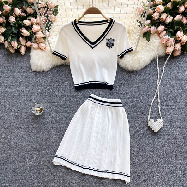 Ženski casual komplet kratkih rukava u bijeloj boji