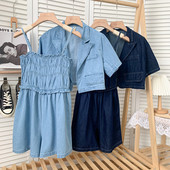 Jauna modeļa sieviešu džinsa komplekts kombinezons un krekls ar īsām piedurknēm