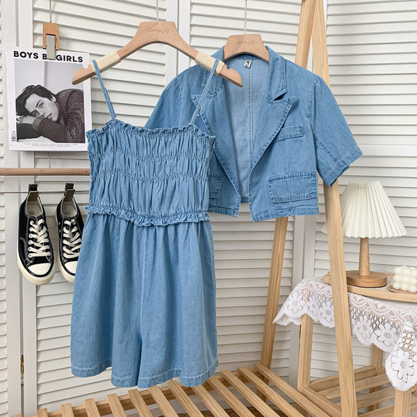 Jauna modeļa sieviešu džinsa komplekts kombinezons un krekls ar īsām piedurknēm