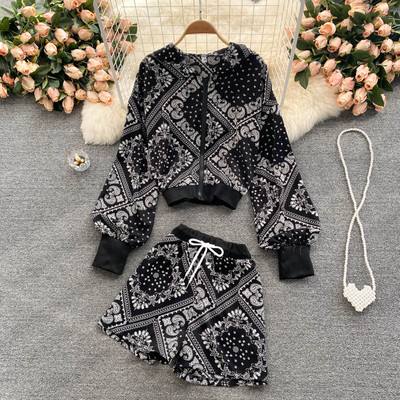 Set dama cu sireturi si fermoar in alb si negru