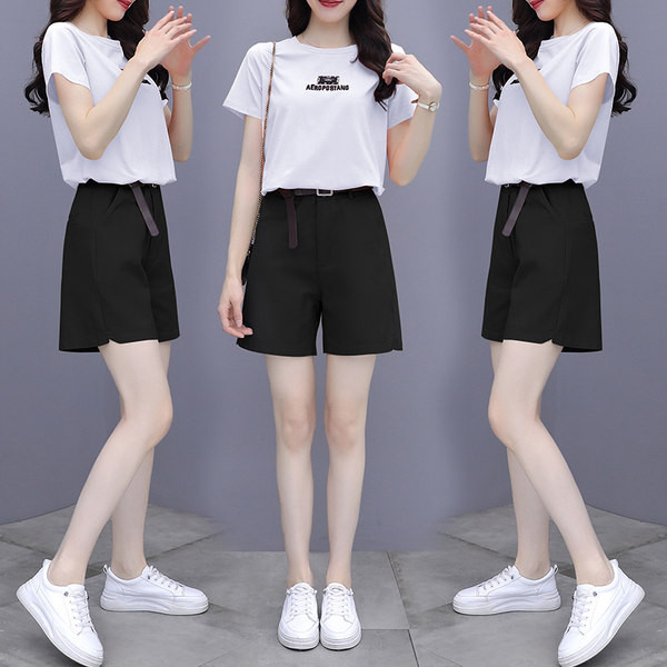 Moderns sieviešu komplekts no divu daļu T-krekla un šortiem