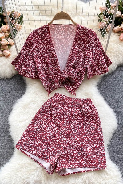 Set de culori pentru femei cu model floral în roșu