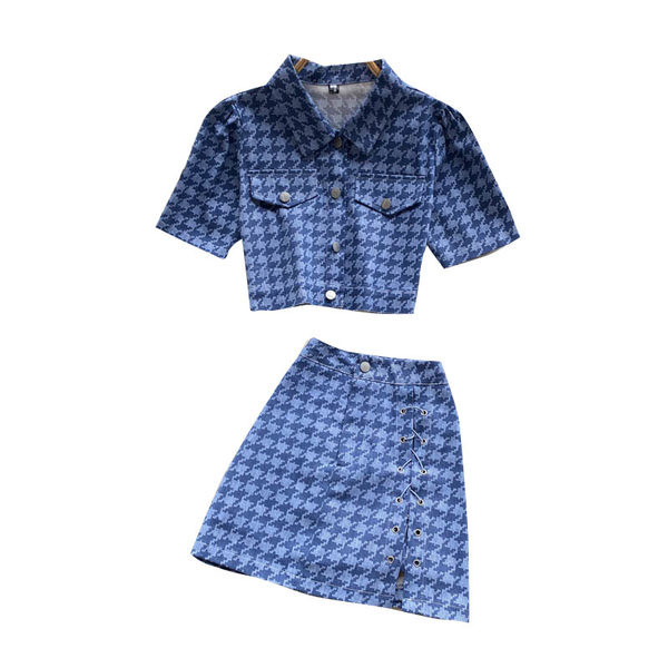 Sieviešu vasaras komplekts trīs krāsās