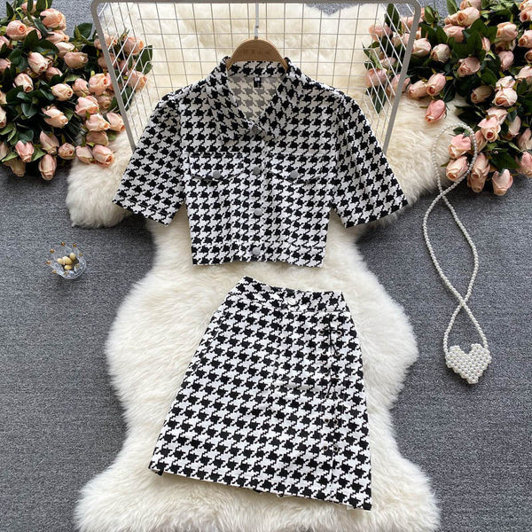 Sieviešu vasaras komplekts trīs krāsās