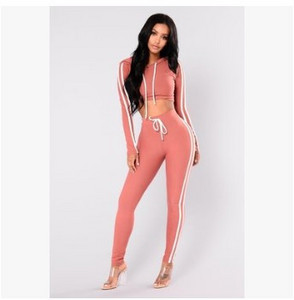 Mūsdienīgs sieviešu īsās blūzes komplekts ar saitēm un legingiem