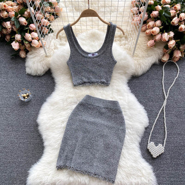 Jauna modeļa sieviešu vienkrāsains komplekts no divām daļām