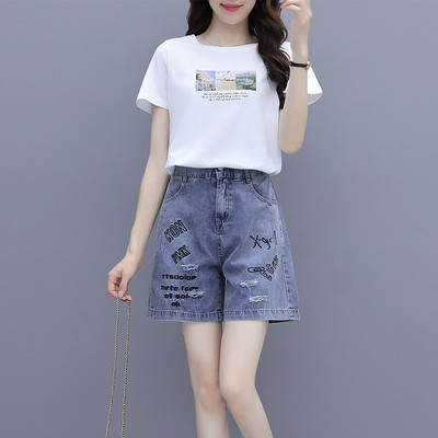 Set casual de tricou dama cu maneca scurta si pantaloni scurti din denim